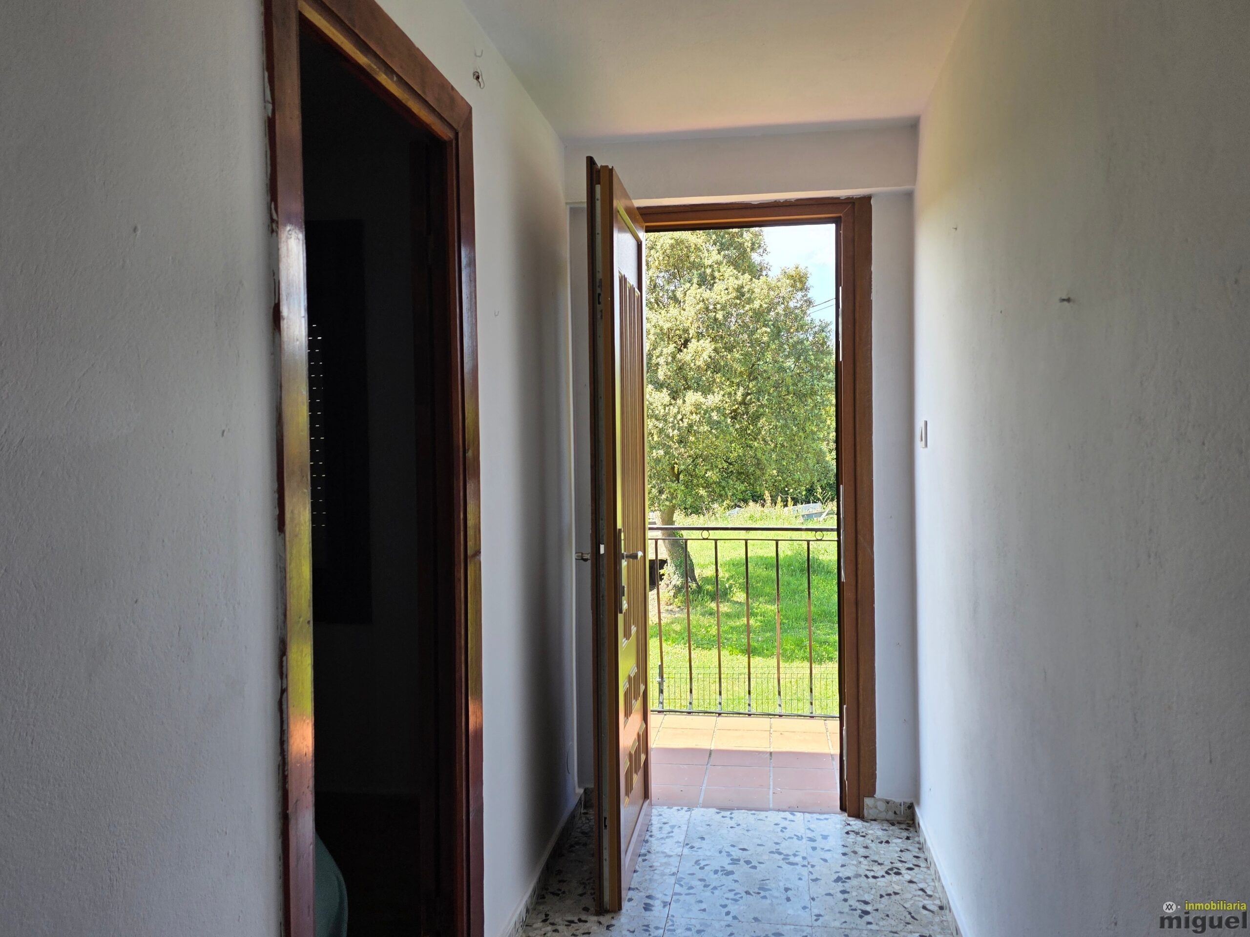 Se vende chalet con terreno en la Franca, Ribadedeva (V2507)