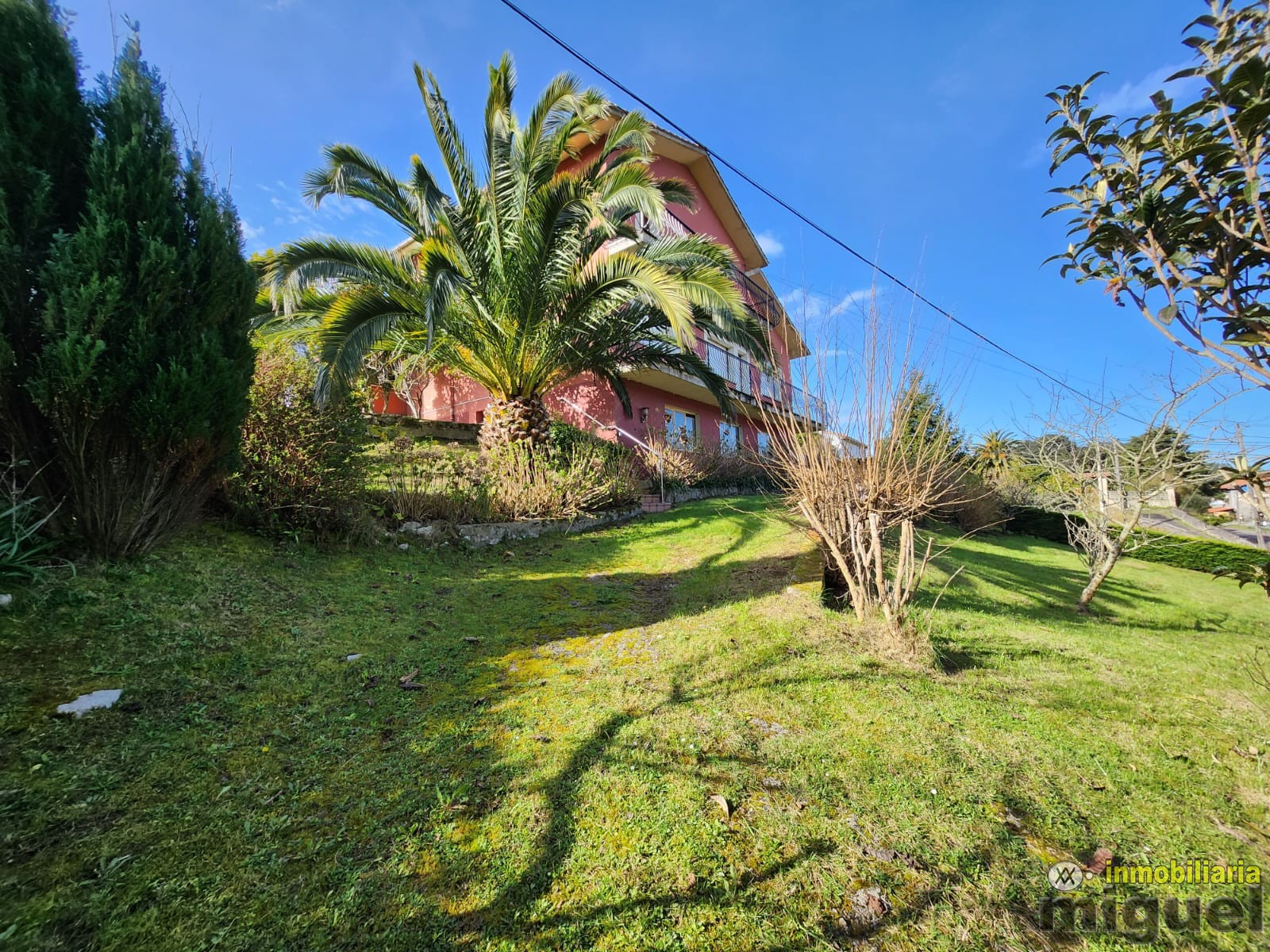 Se vende chalet con terreno en la Franca, Ribadedeva (V2507)