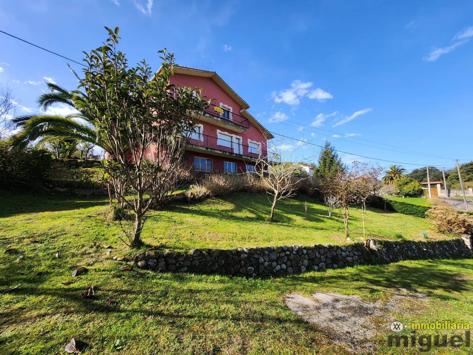 Se vende chalet con terreno en la Franca, Ribadedeva (V2507)