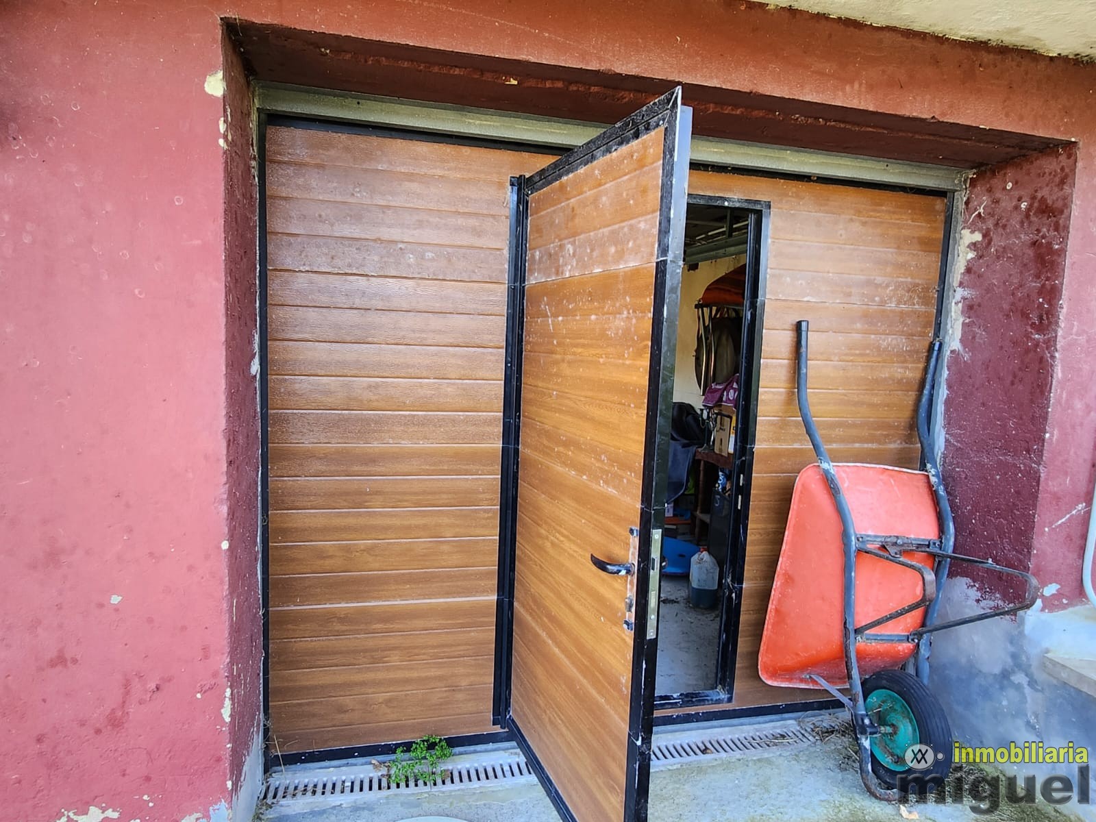 Se vende chalet con terreno en la Franca, Ribadedeva (V2507)