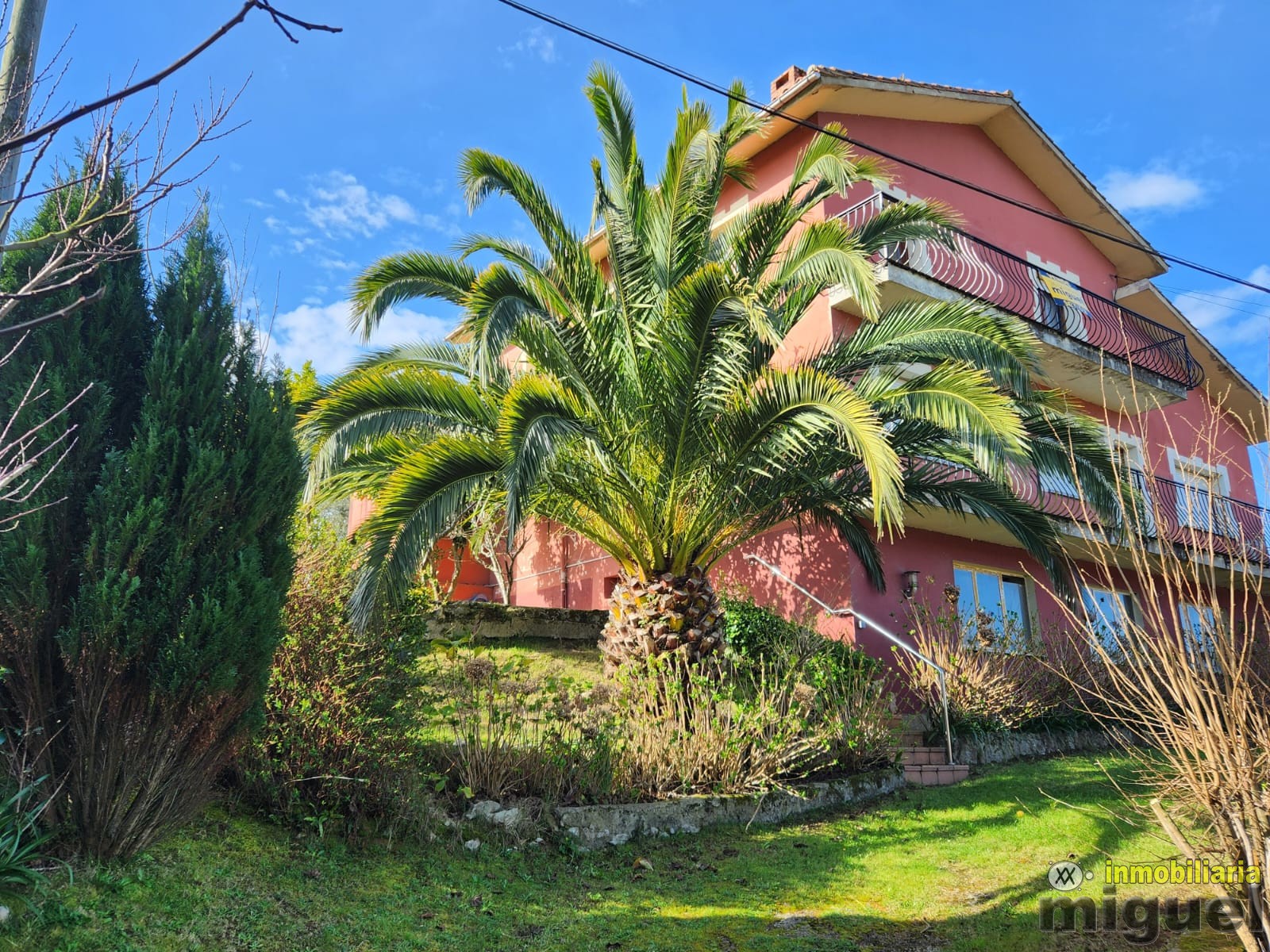 Se vende chalet con terreno en la Franca, Ribadedeva (V2507)