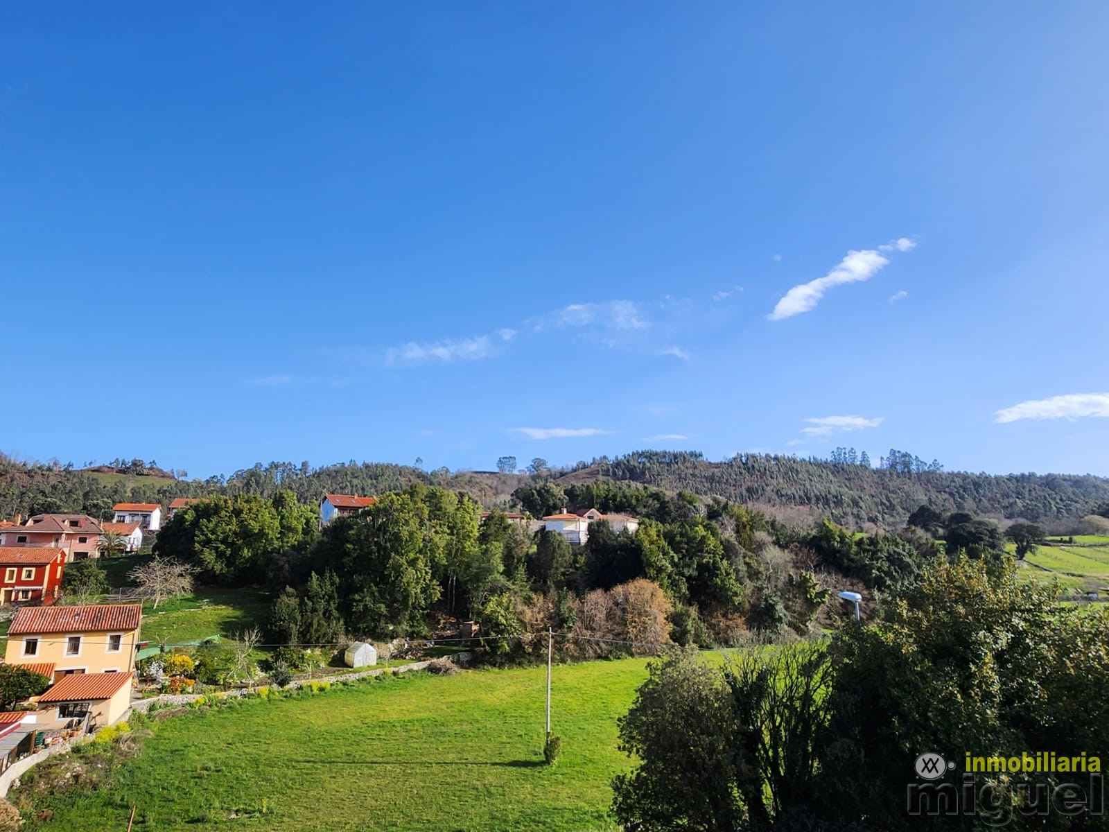 Se vende chalet con terreno en la Franca, Ribadedeva (V2507)