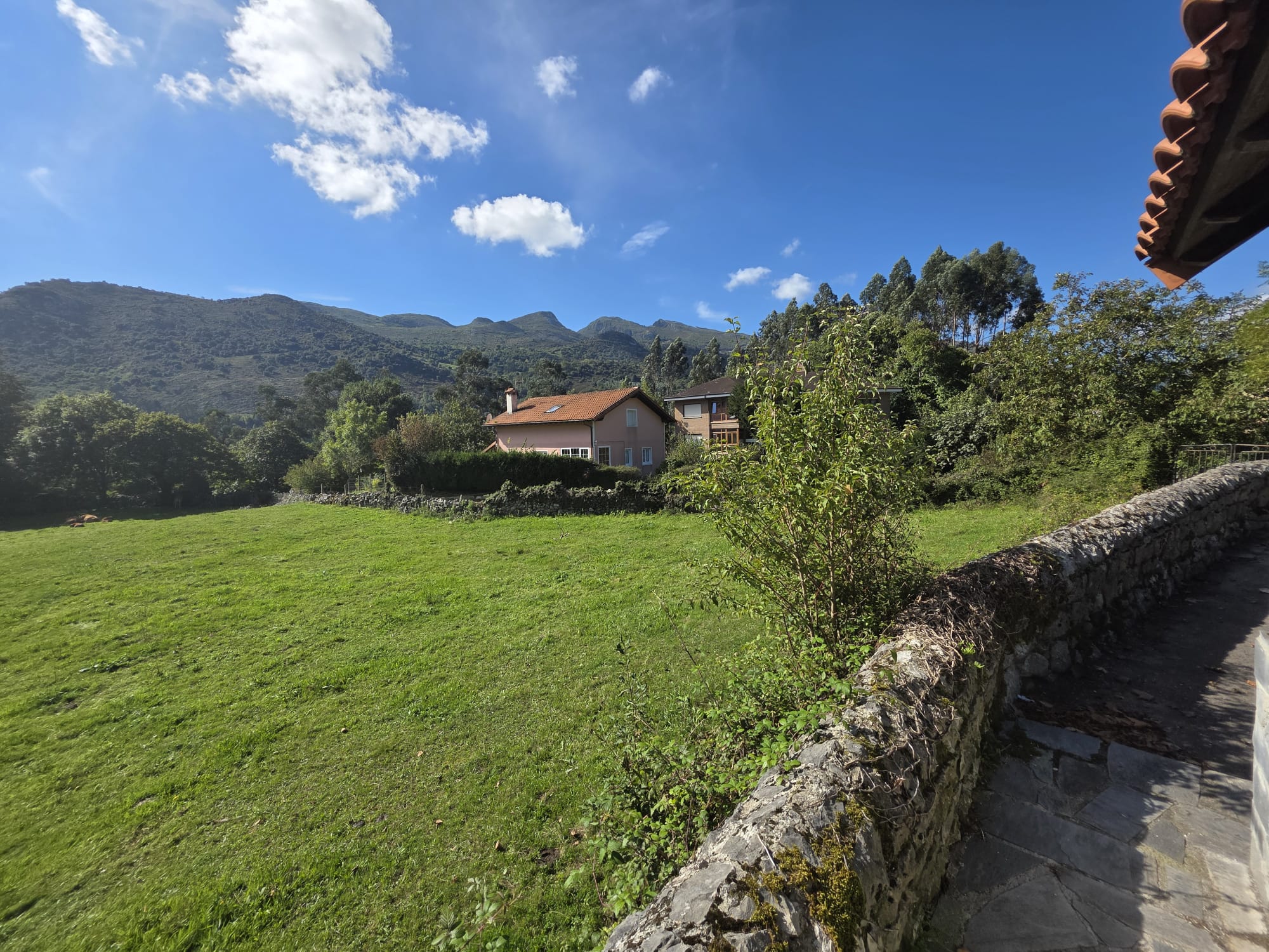 Se vende Terreno Urbano en Celis, Rionansa (V1831)