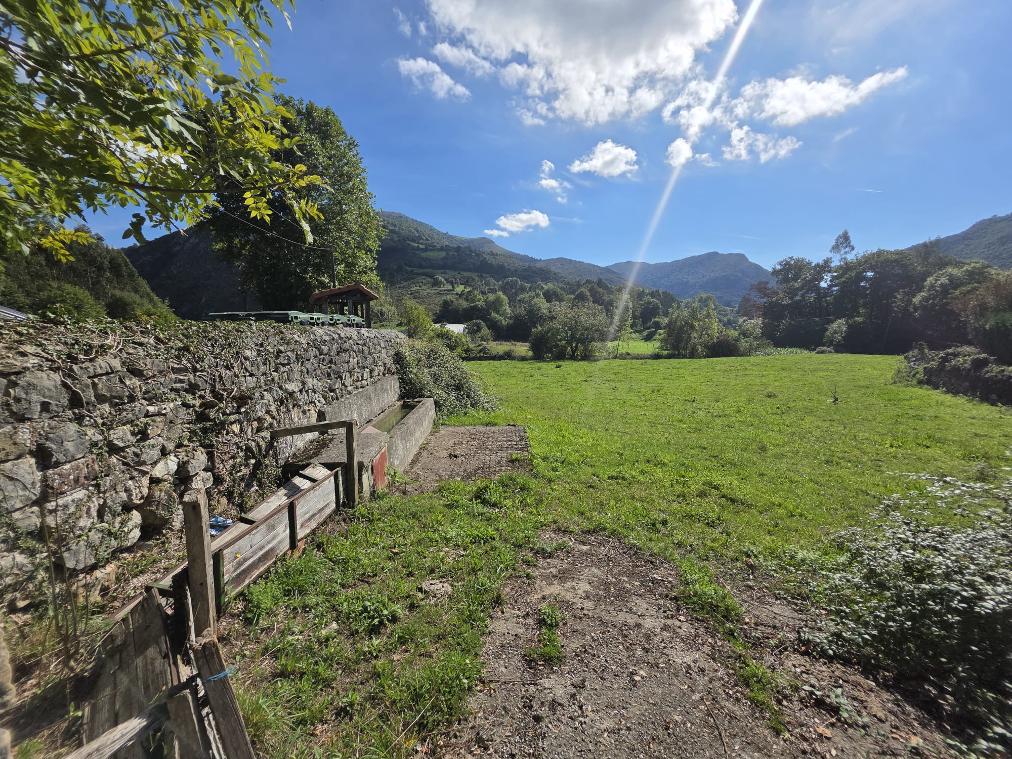Se vende Terreno Urbano en Celis, Rionansa (V1831)