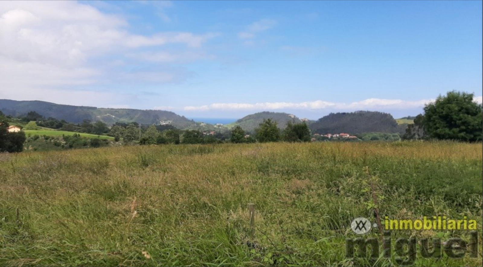 Se venden parcelas urbanizables en La Mata Vieja, Colombres (V2127)