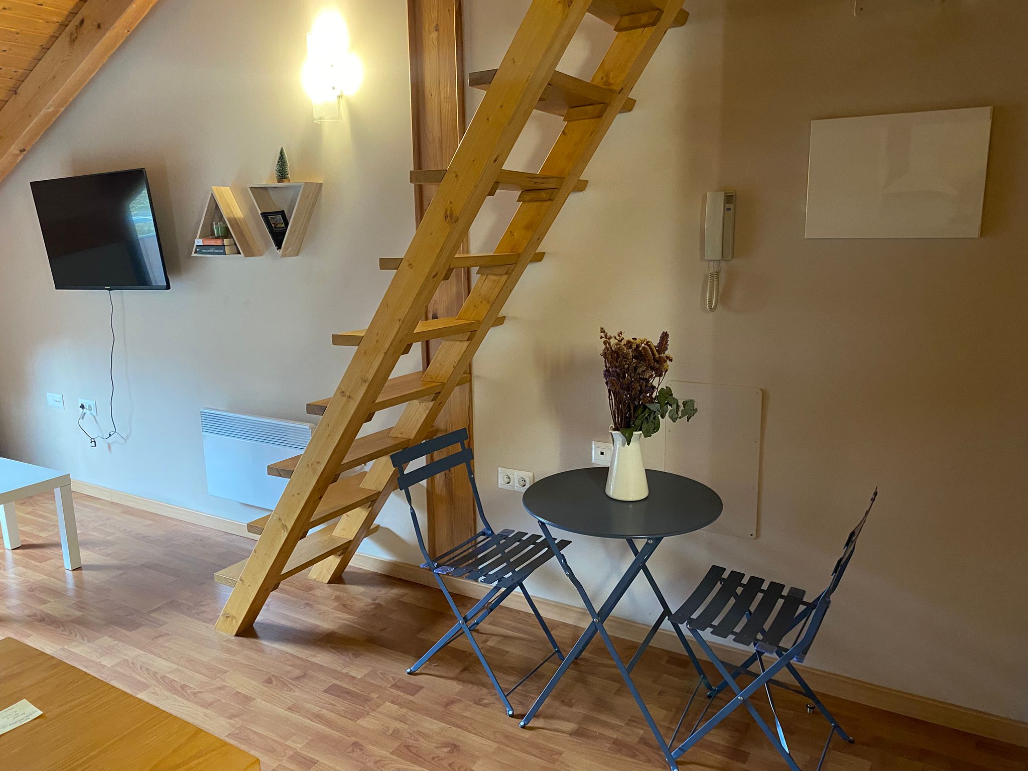 Se vende coqueto loft en Unquera (V2601)