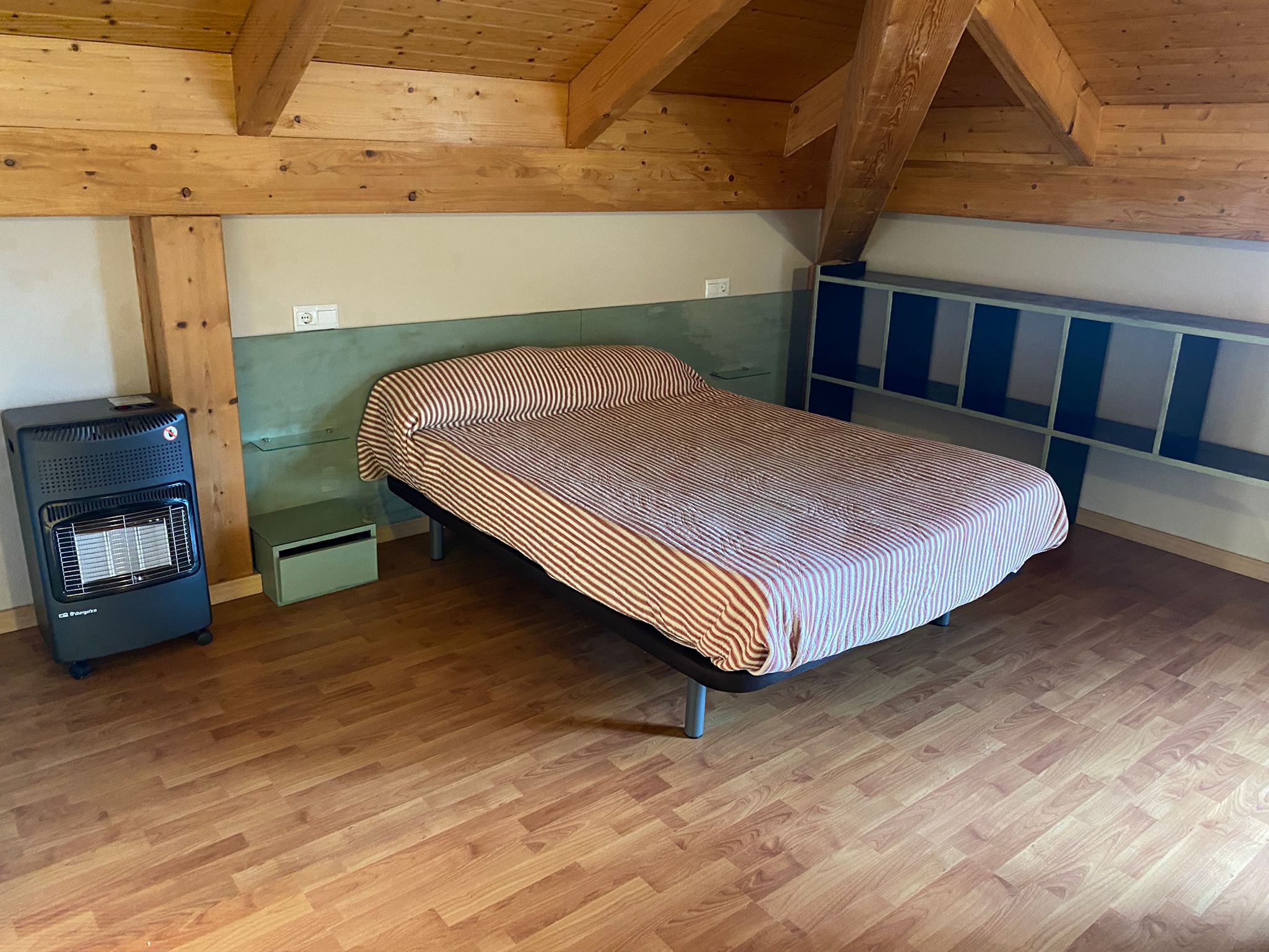 Se vende coqueto loft en Unquera (V2601)