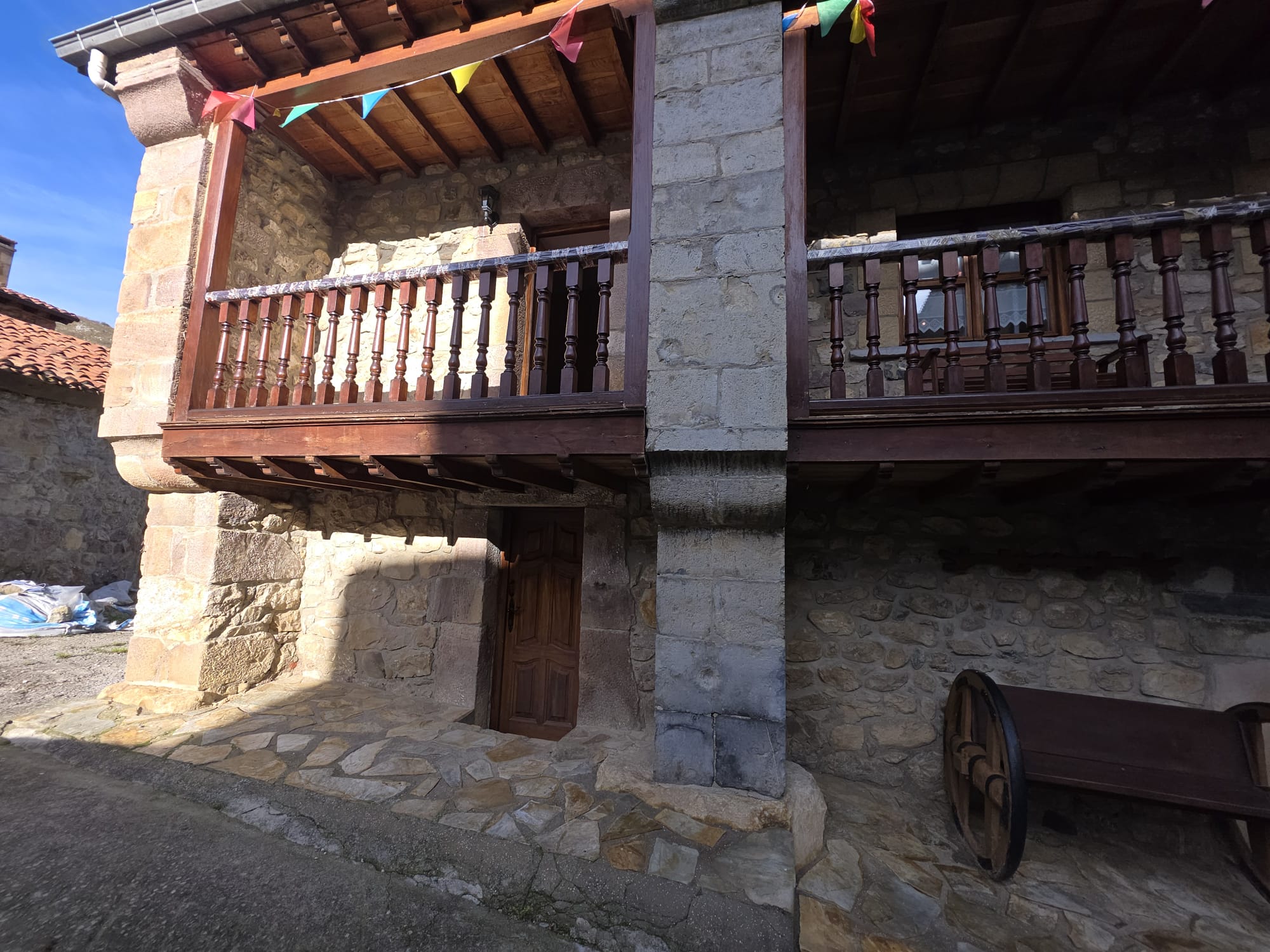 Se vende espectacular casa en Tudanca con aparcamiento (V2607)
