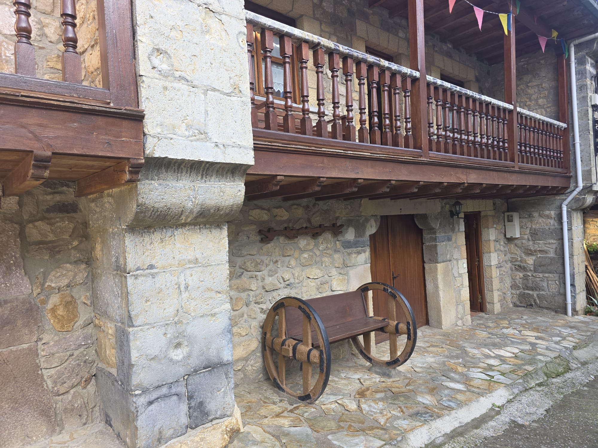 Se vende espectacular casa en Tudanca con aparcamiento (V2607)