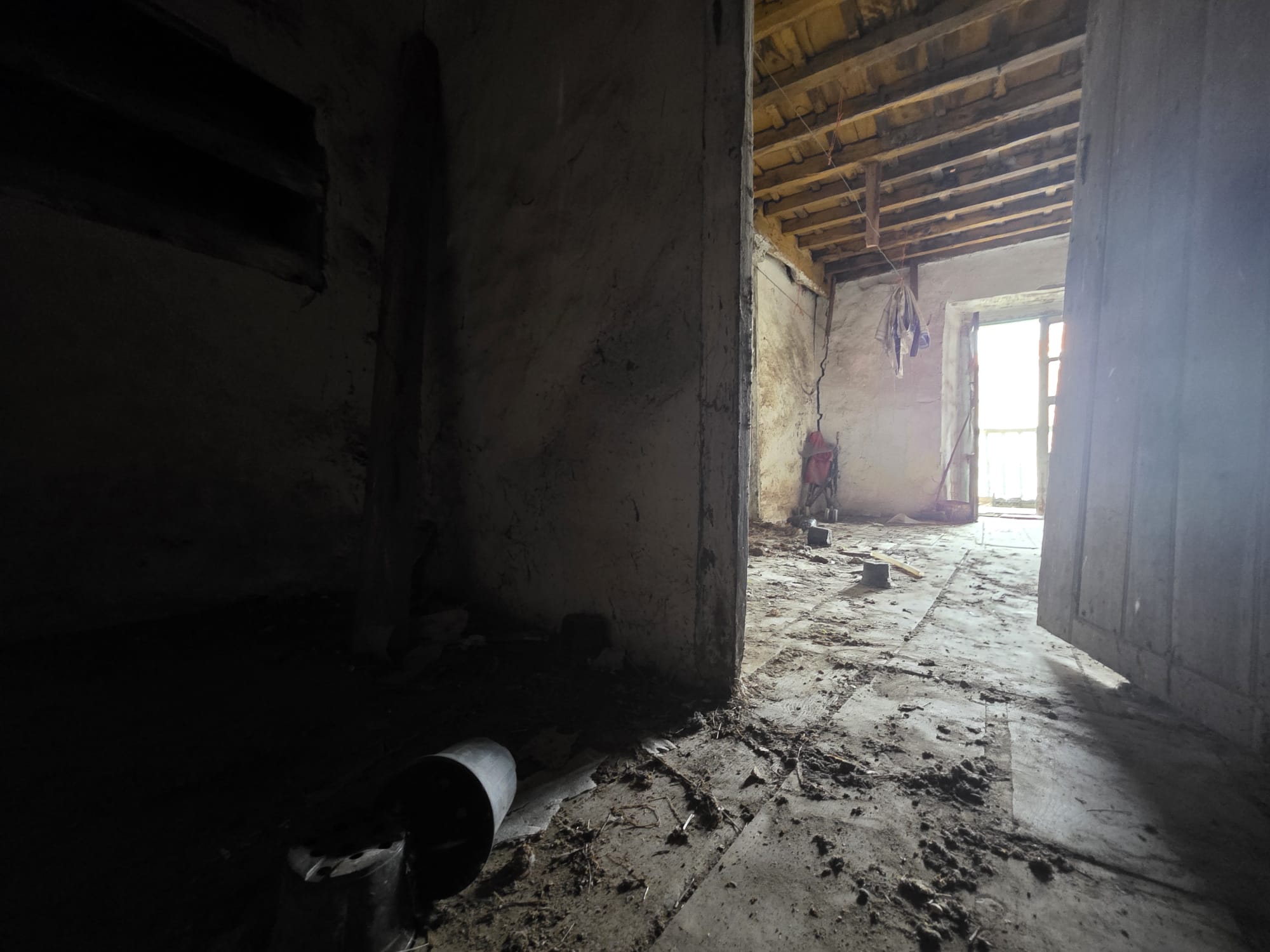 Se vende casa para reformar en Molleda (V2605)