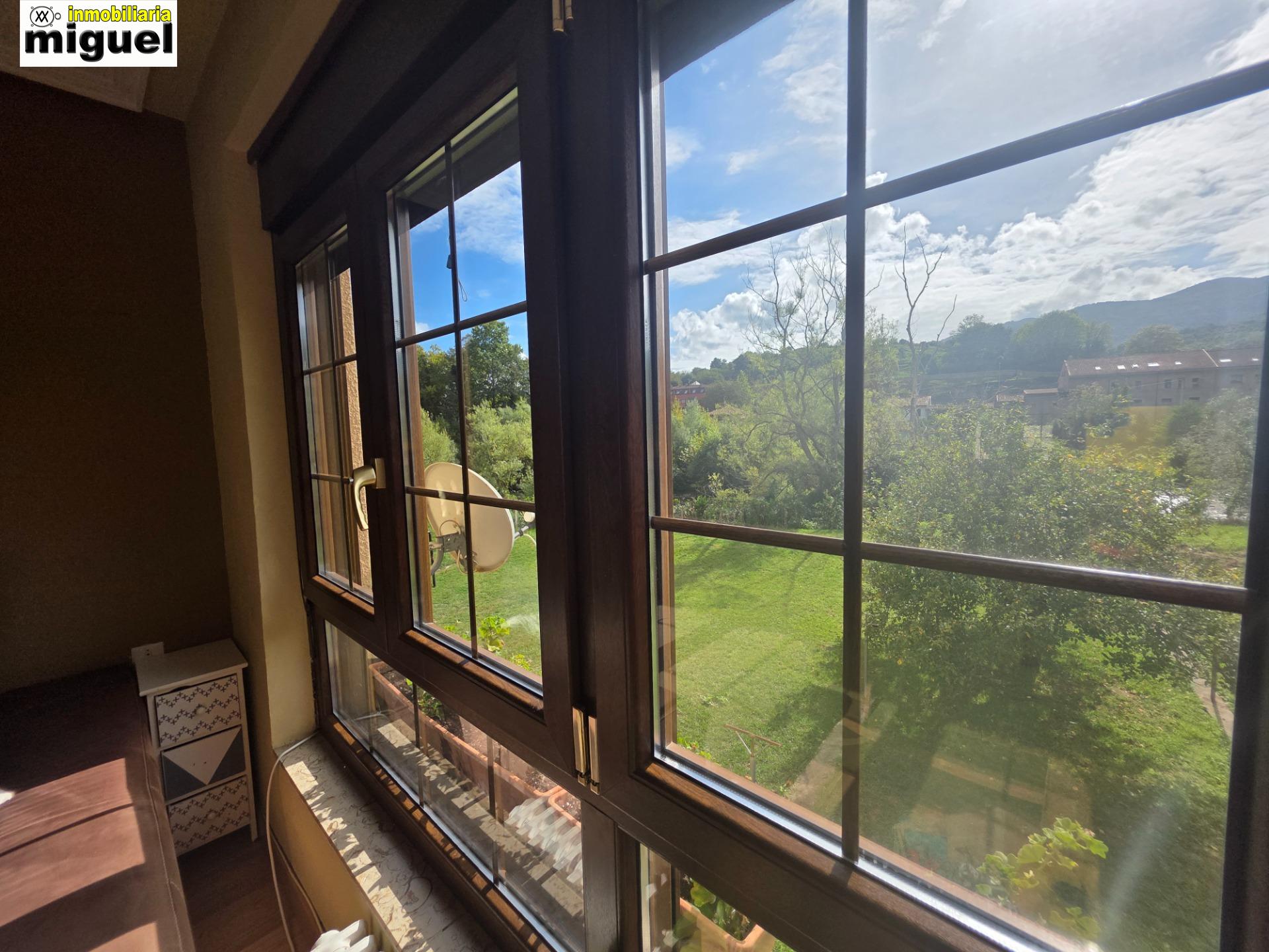 Se vende casa con terreno en Siejo, Peñamellera Baja (V2619)